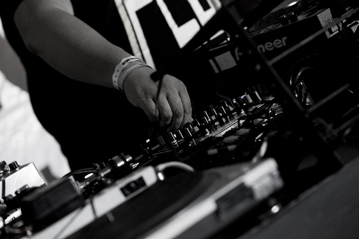 Takanori Tsukiji（STARSERVERCLUB)